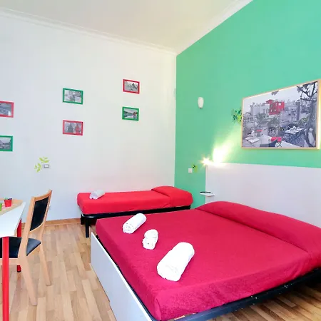 Lucky Domus 2* Rome
