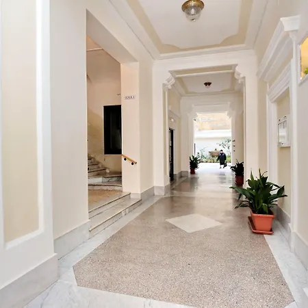 Gasthuis Lucky Domus 2*