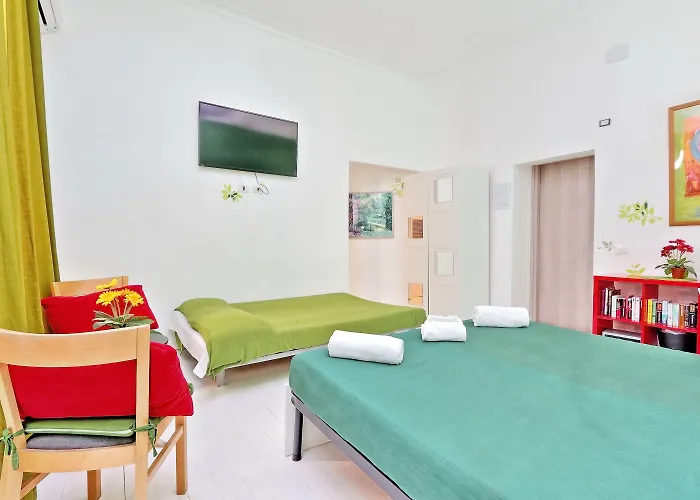 Lucky Domus Roma